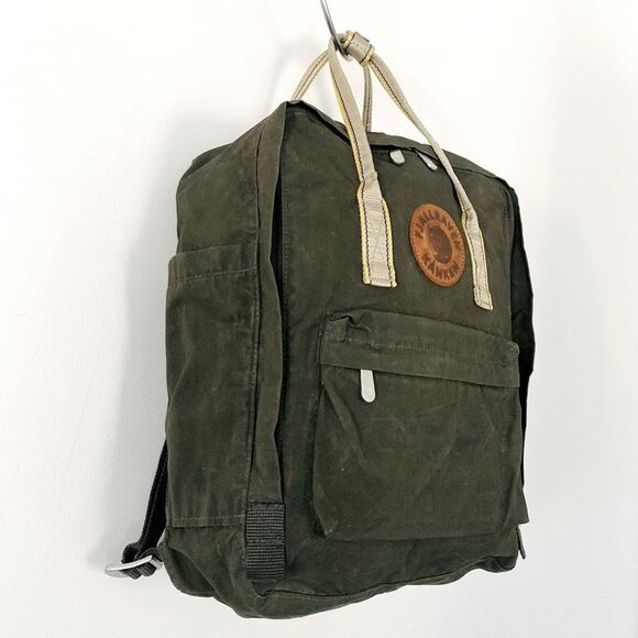 Fjallraven Kanken Dark Olive Green Padded 15” Laptop Backpack - Picture 3 of 11